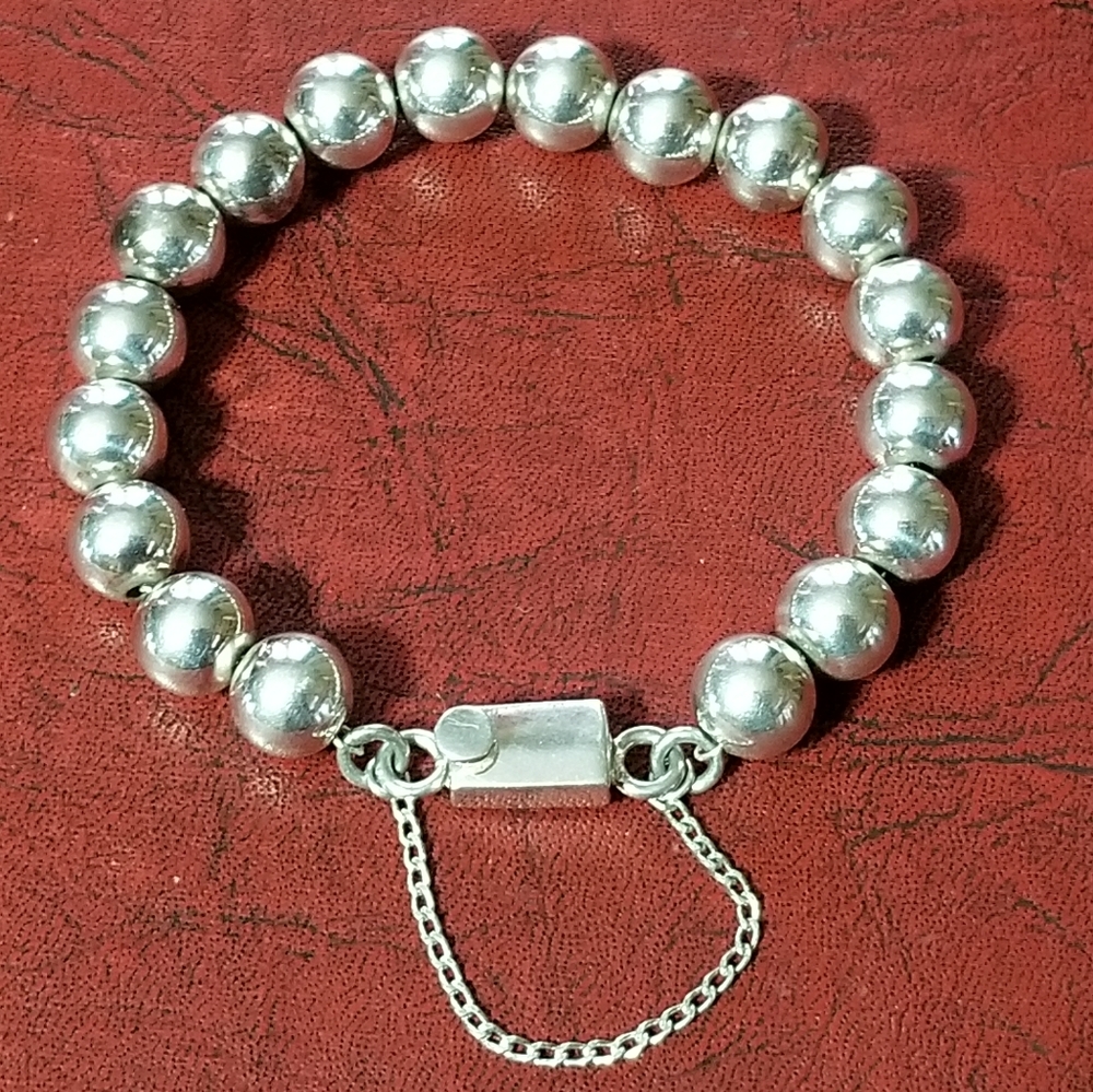 Silpada Sterling Silver Bracelet - Picture 2 of 12